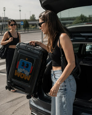 iPixi - Titan Large LED Screen Smart Special Edition Black Suitcase