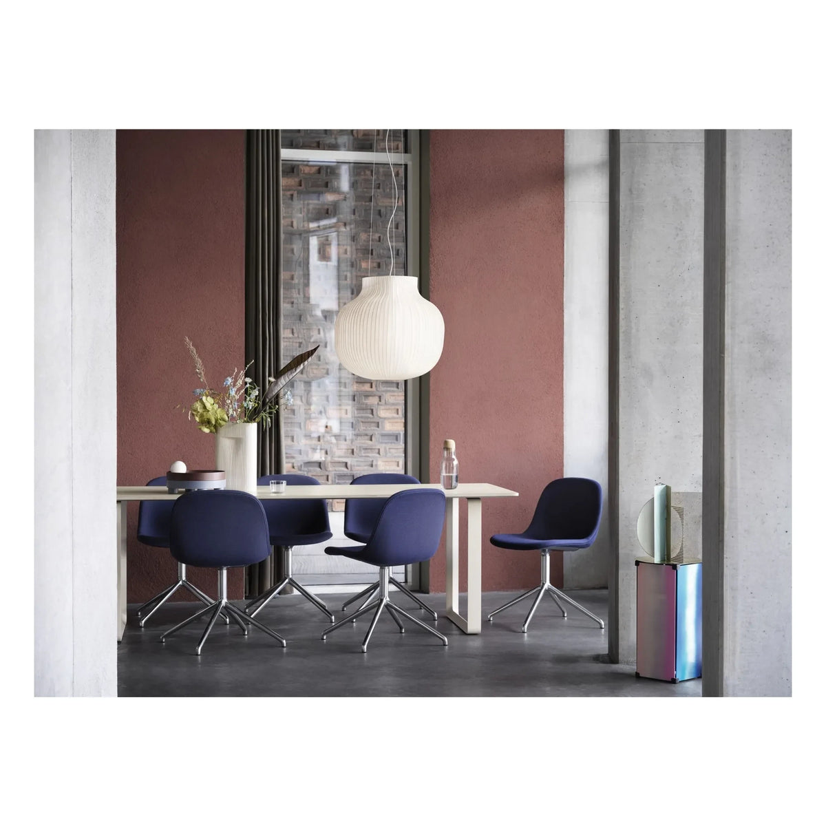 Muuto - Strand Closed pendant lamp, Benjamin Hubert | White