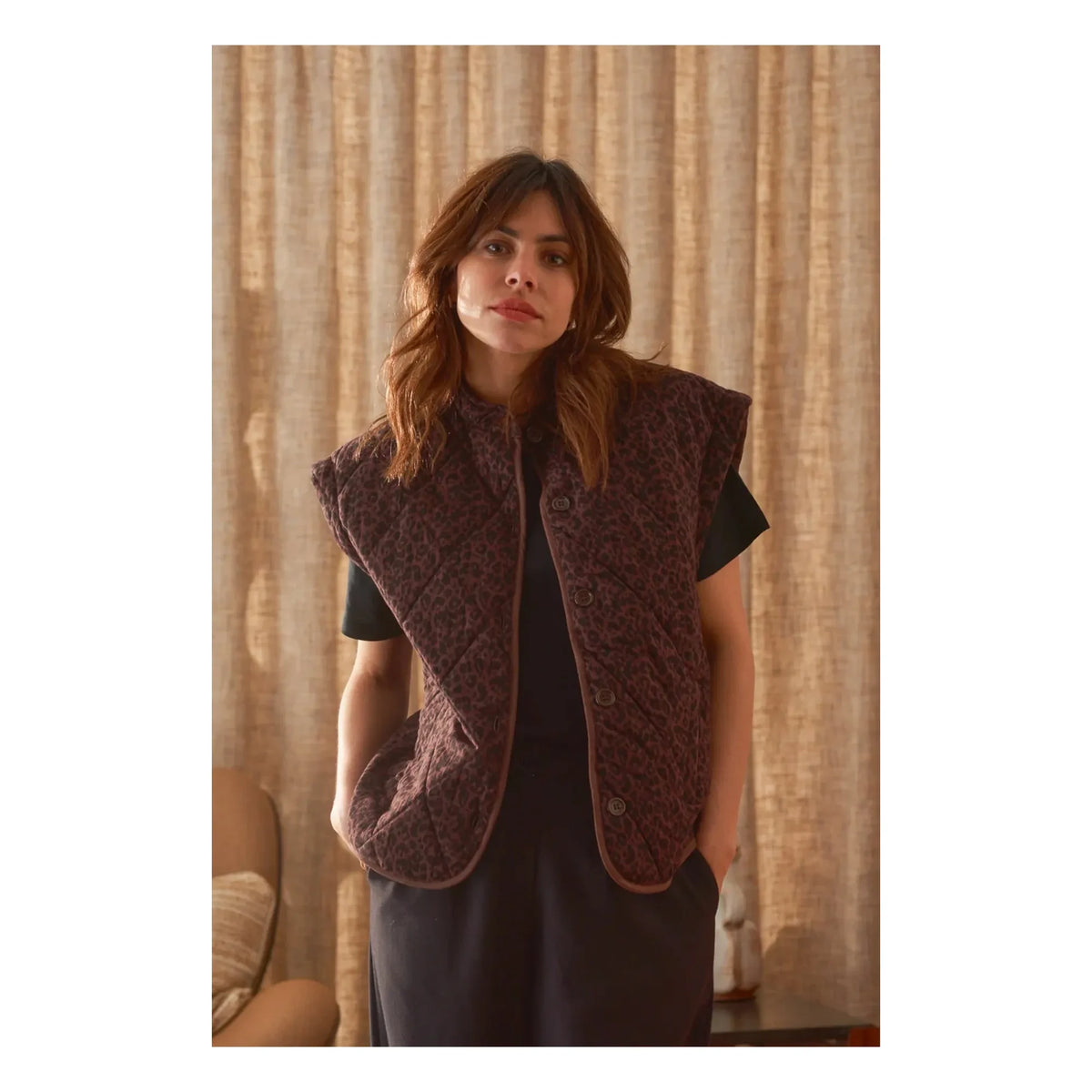 Marlot Paris - Charlie Leopard Double Layer Gas Cotton Sleeveless Jacket - Women's Collection | Chocolate