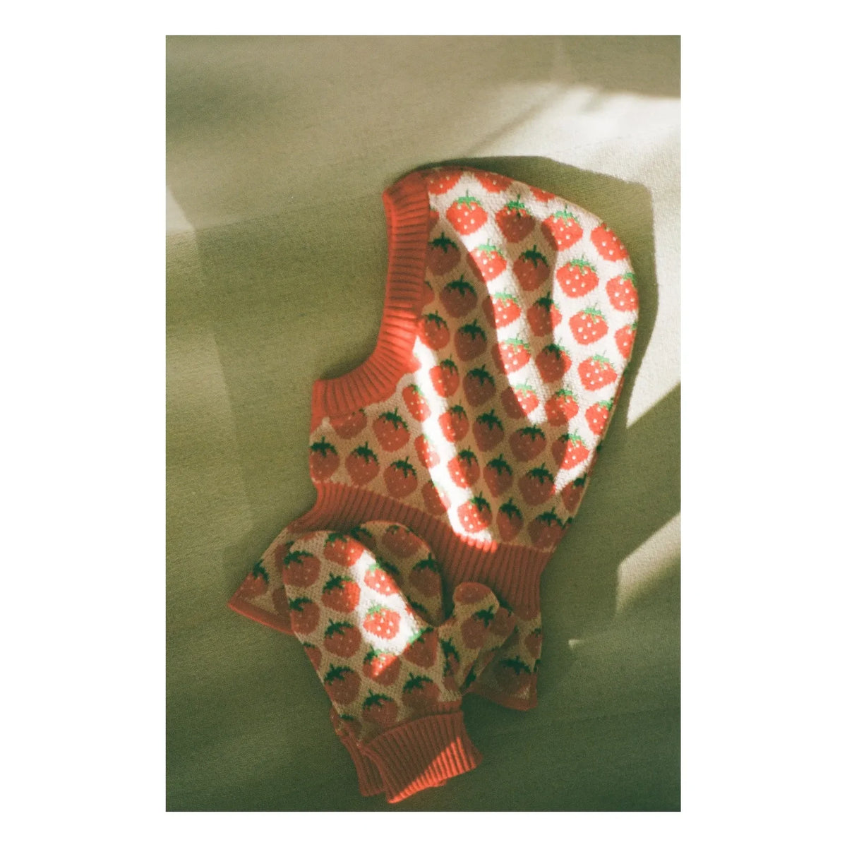 Flöss - Strawberry Line Mittens | Red