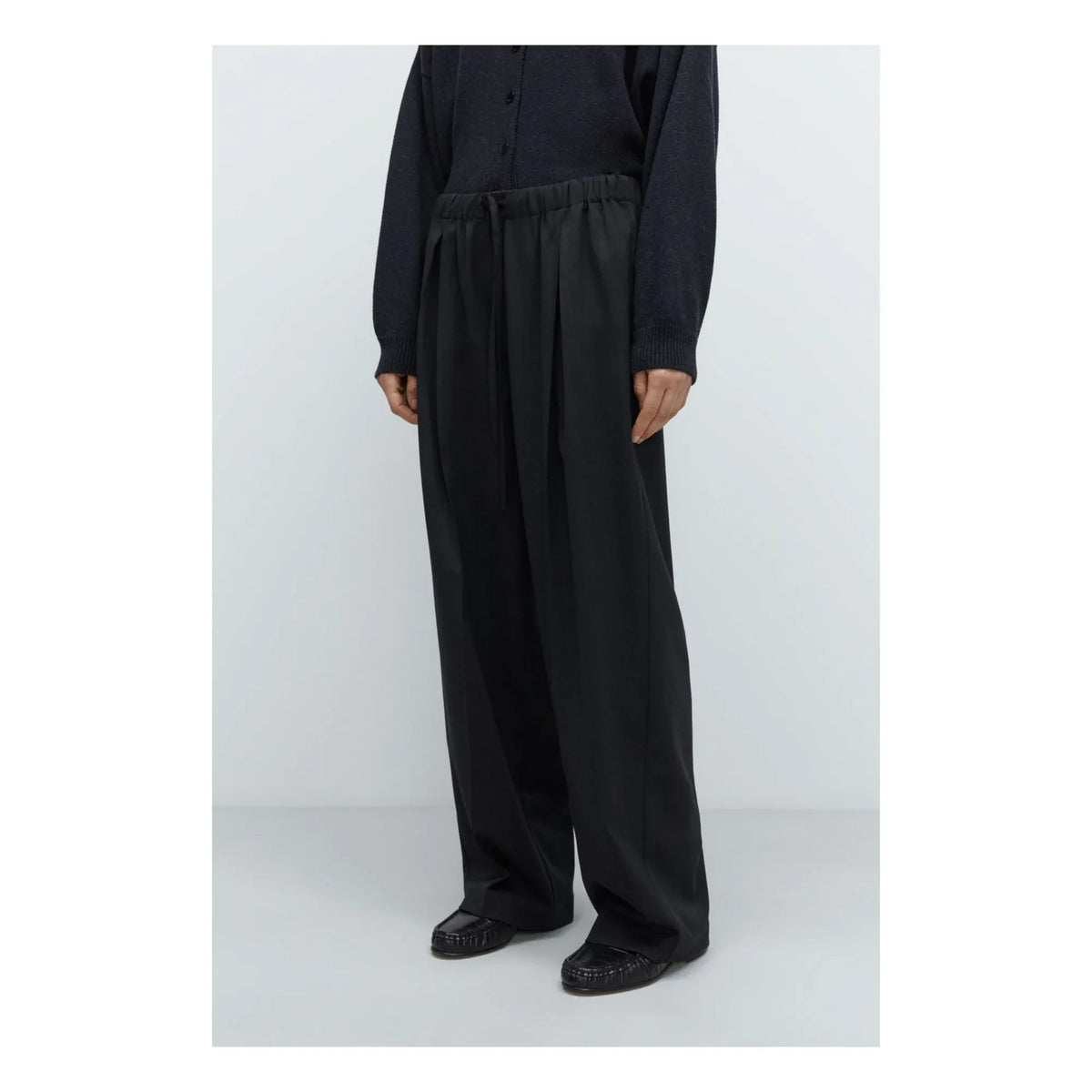 Cordera - Relaxed Fit Wool Elastic Trousers | Charcoal Grey