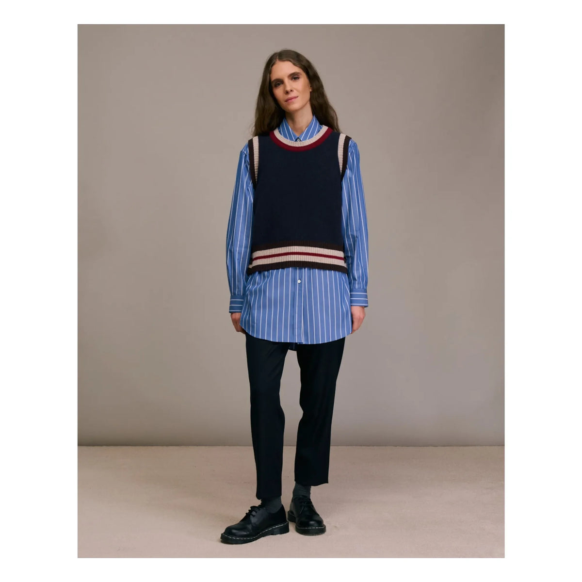 Diega - Pumio Extra Fine Merino Wool Sleeveless Sweater | Navy