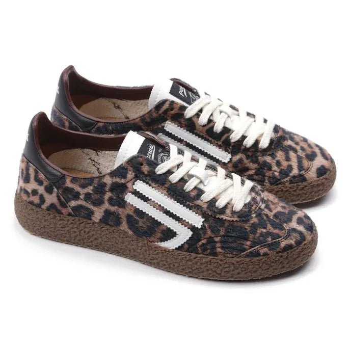 PURAAI - Leo Leopard Sports Shoes | Black