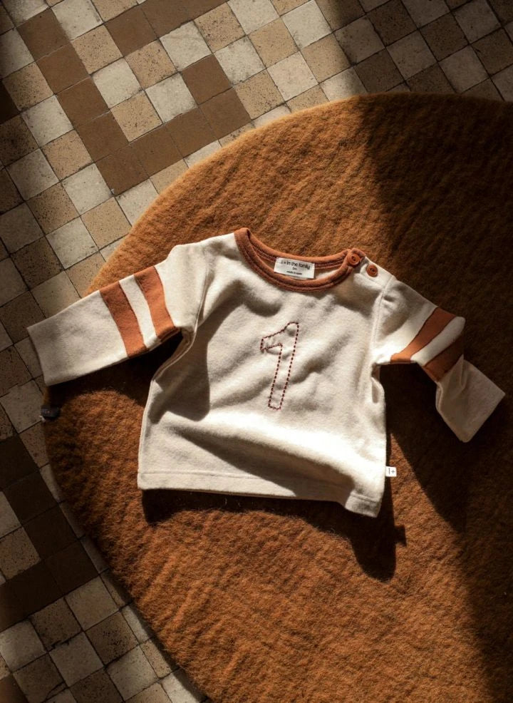 1+ in the family - Franz T-shirt | Speckled Beige