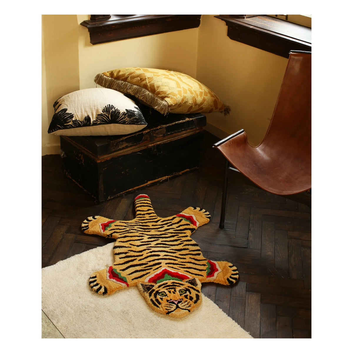 Doing Goods - Babul Bombay Wool Tiger Rug | Brown