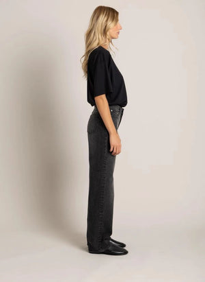 Smallable Woman - Jean Victoria | Black