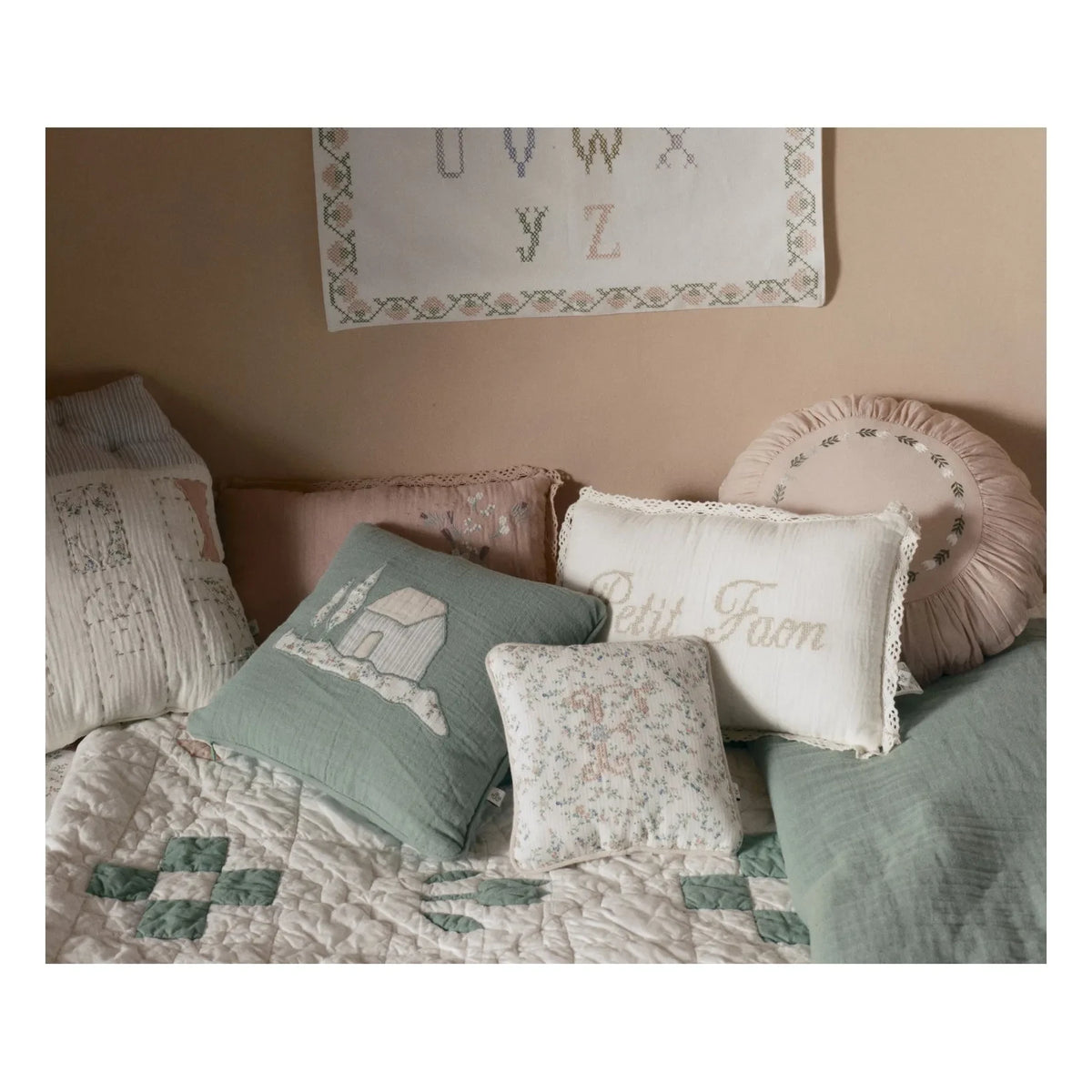 Editions Aimable - Petit Faon Camille pillow | Ivory Muslin
