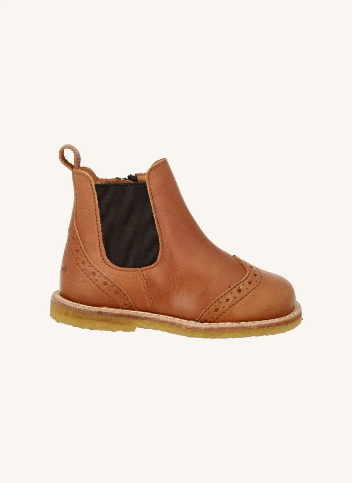 Angulus - Classic Chelsea Boots | Cognac