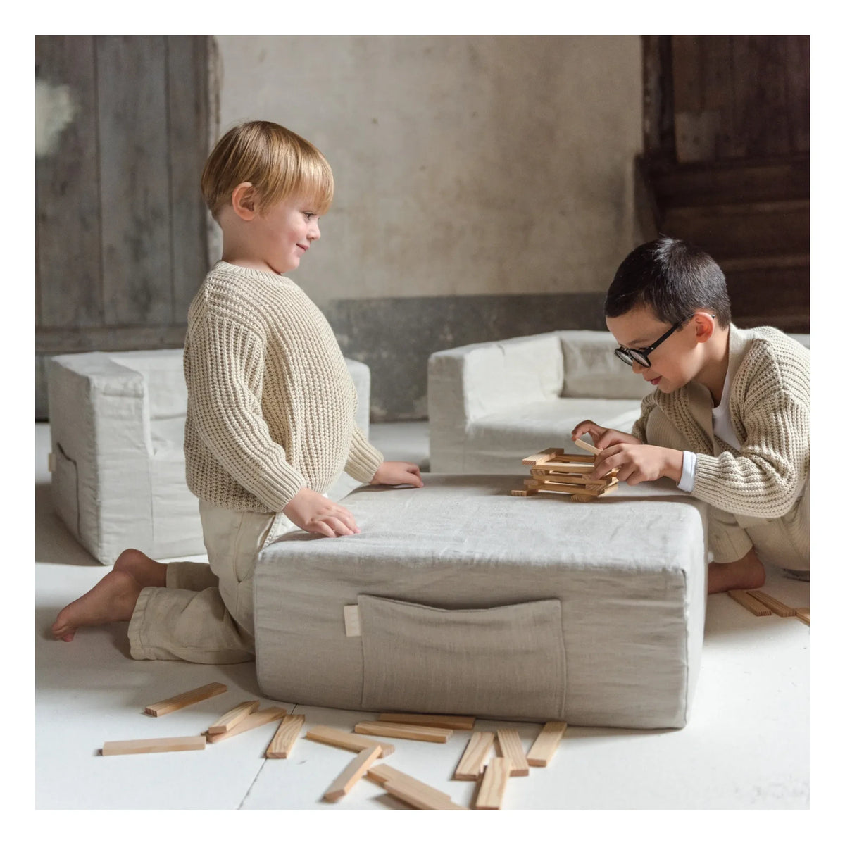 Maison BABA - BABA Washed Linen Pouf | Grey