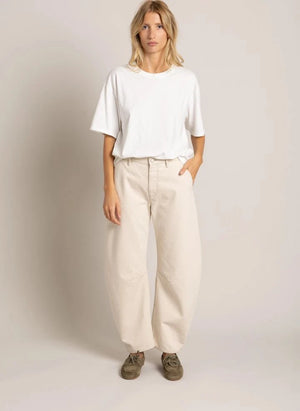 Smallable Woman - Jean Barrel London | Ecru