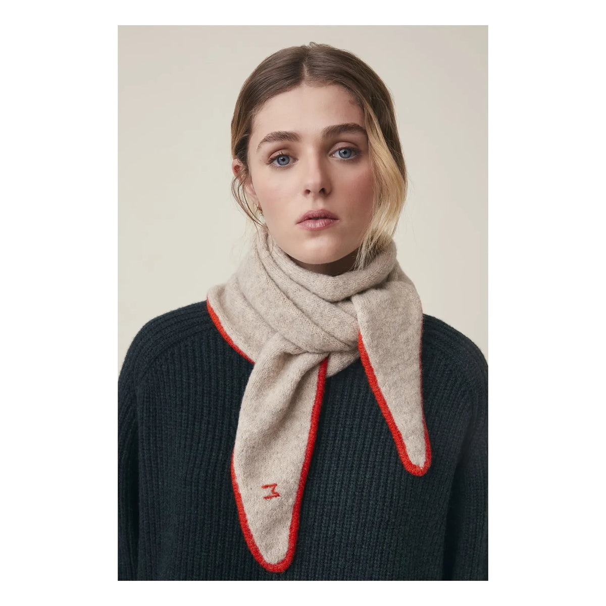 Moismont - Elly Scarf No. 218: Alpaca and Cotton | Beige