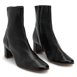BY FAR - Sofia Leather Boot | Black