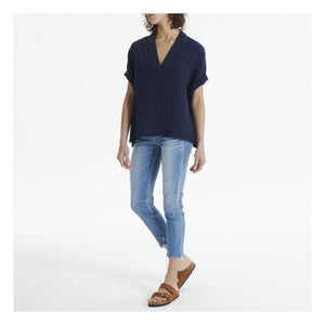 Xirena - Avery Cotton Muslin Top | Navy
