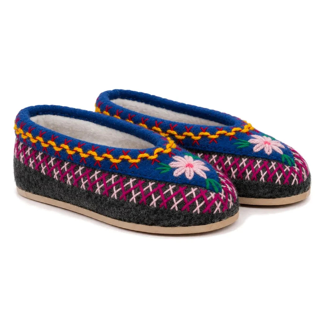 Folkloore - Floral Pattern Wool Slippers - Kids Collection | Coal Gray