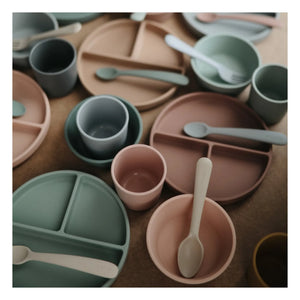 Mushie - Silicone Plate | Chrome Green