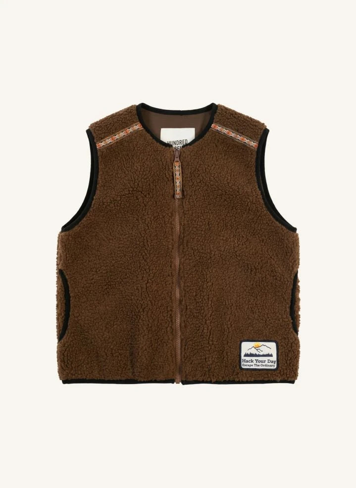 Hundred Pieces - Easy Sherpa Sleeveless Jacket | Brown