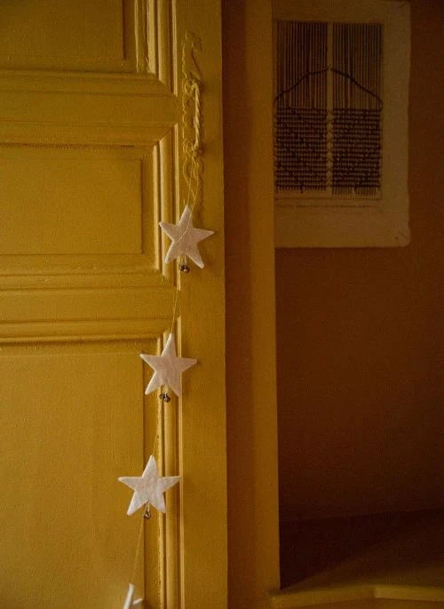 Muskhane - “Shooting Stars” Felt Ornament Garland | Ecru