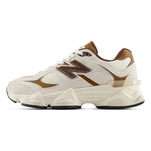 New Balance - Lace-Up Sneakers 9060 | Brown