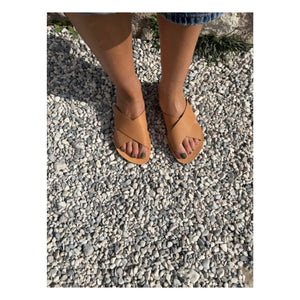 Théluto - Gaelle Slides | Camel