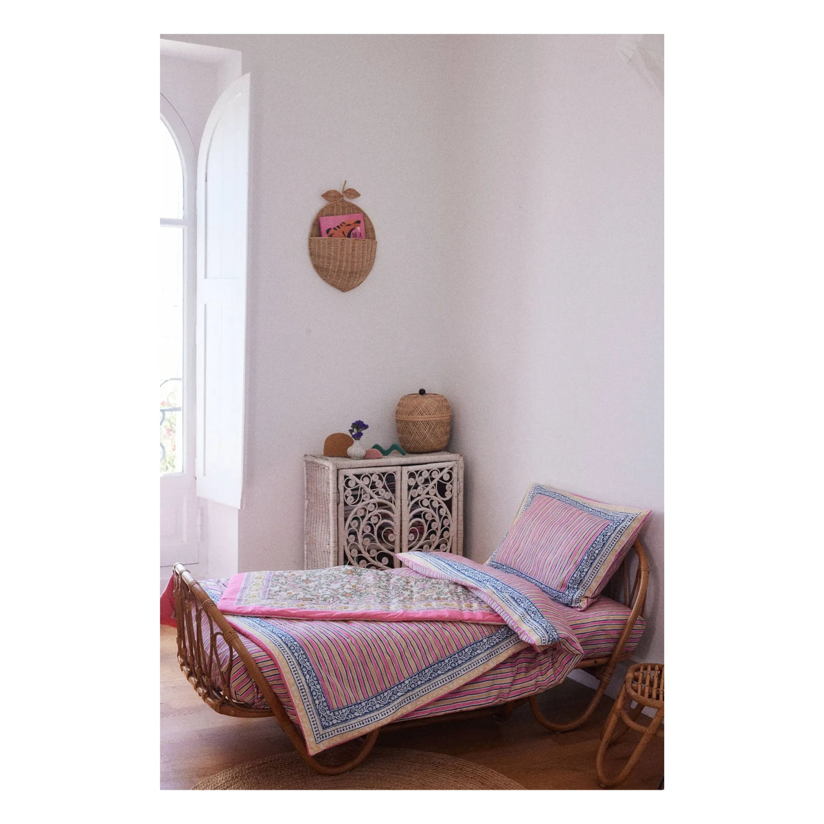Louise Misha - Enoha Organic Cotton Blanket | Pink