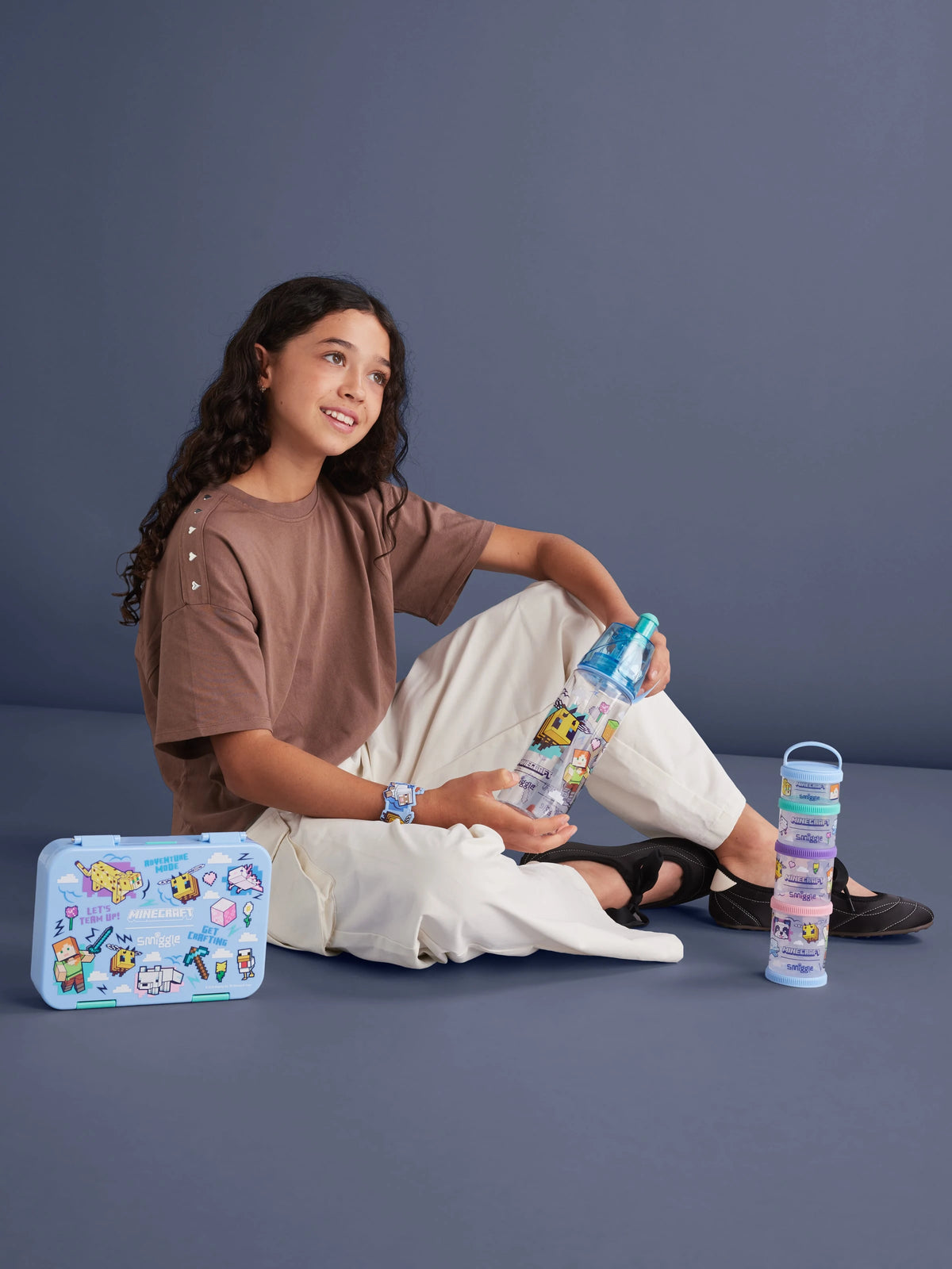 Smiggle - Minecraft Water Spray 560ML Water Bottle