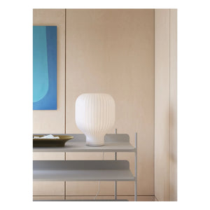 Muuto - Strand table lamp, Benjamin Hubert | White