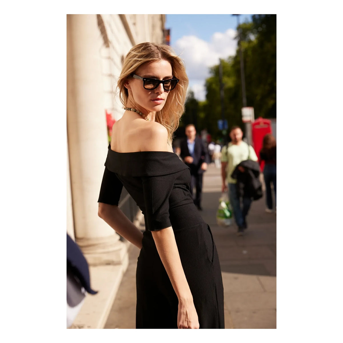 Flair - Gabrielle Velvet Bodysuit | Black
