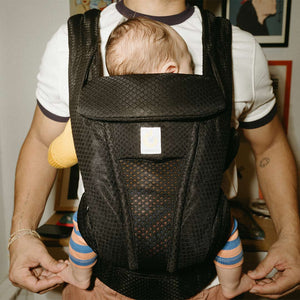 Ergobaby Omni Deluxe Mesh - Onyx Black-Baby Carriers-Onyx Black- | Natural Baby Shower