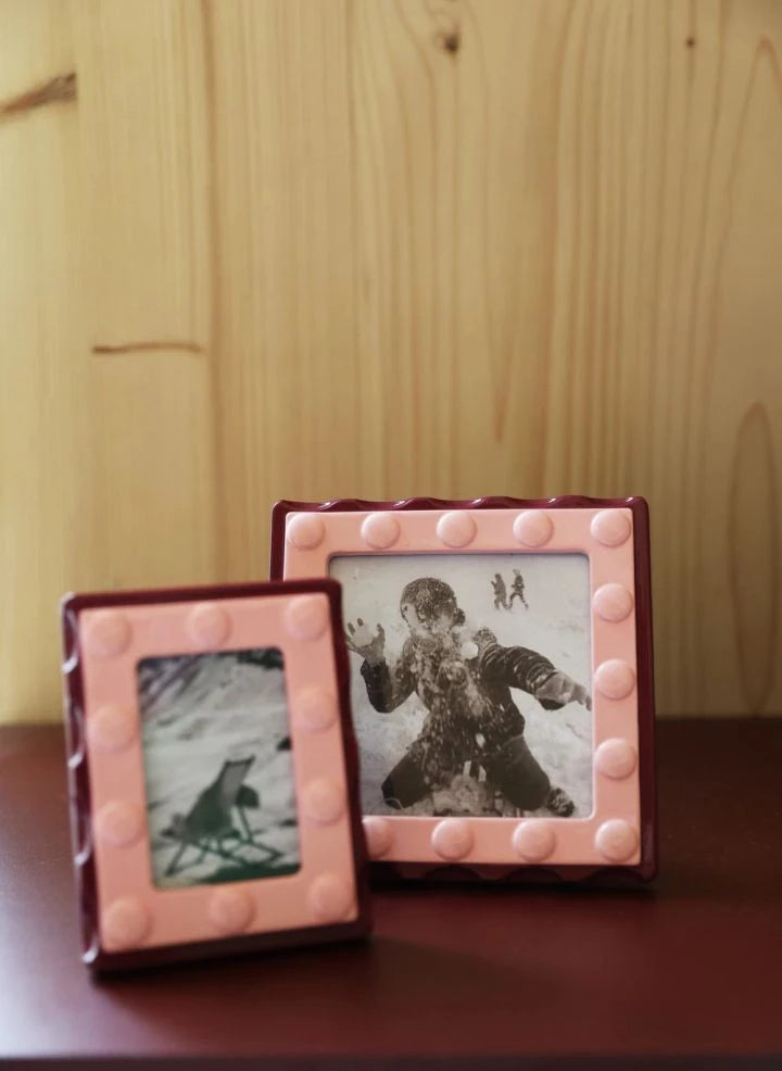 &Klevering - Facet Photo Frame | Fuchsia