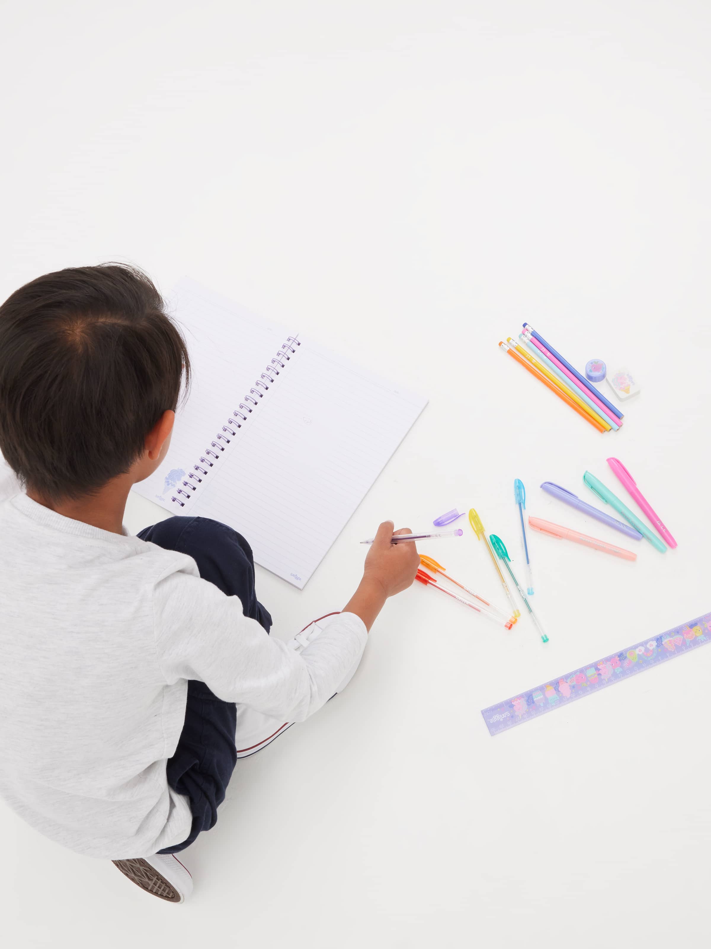 Smiggle - Happy Tales 22 Parça Dev Kırtasiye Seti - Dinossi