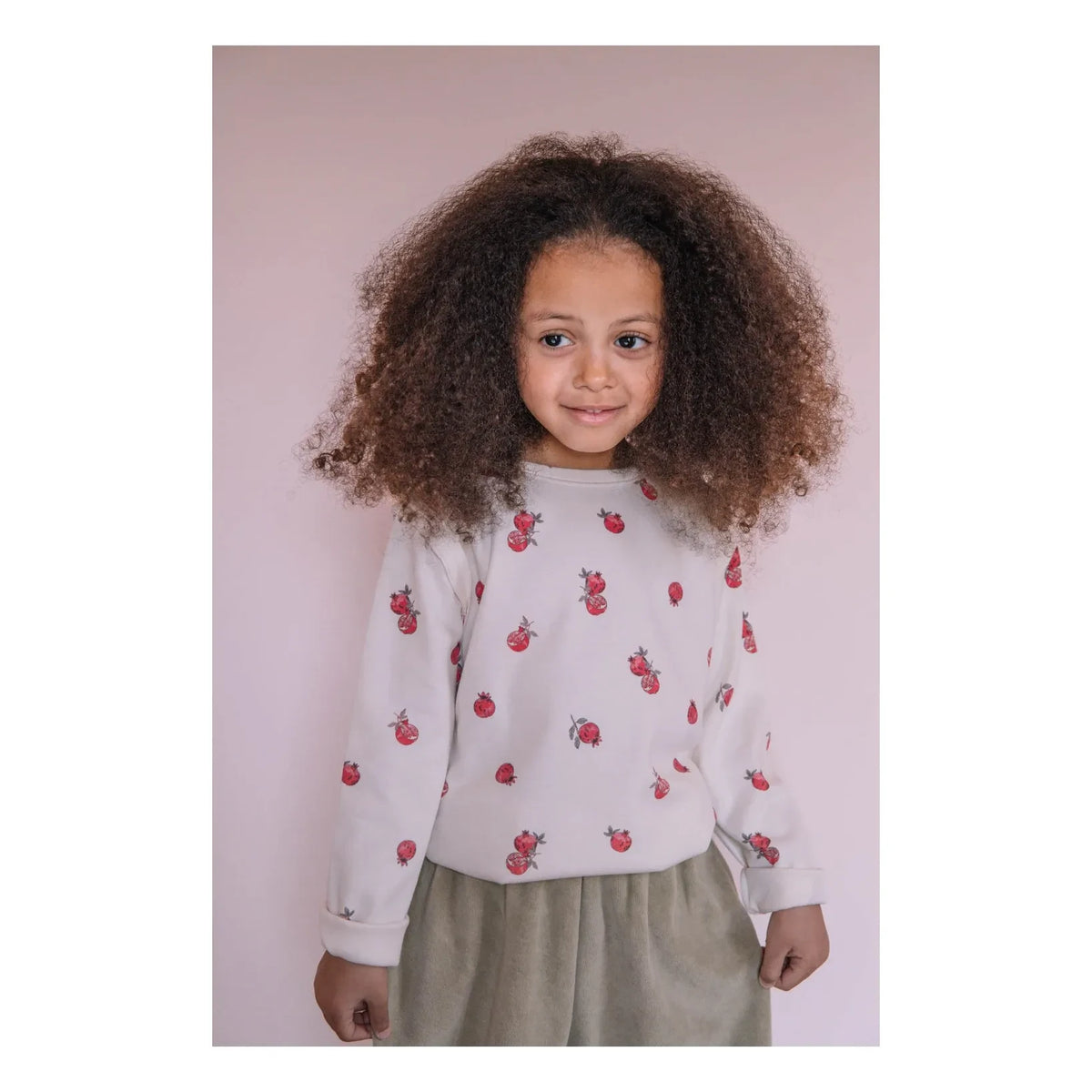 Studio Bohème - Lala Grenades Organic Cotton T-shirt | Ecru