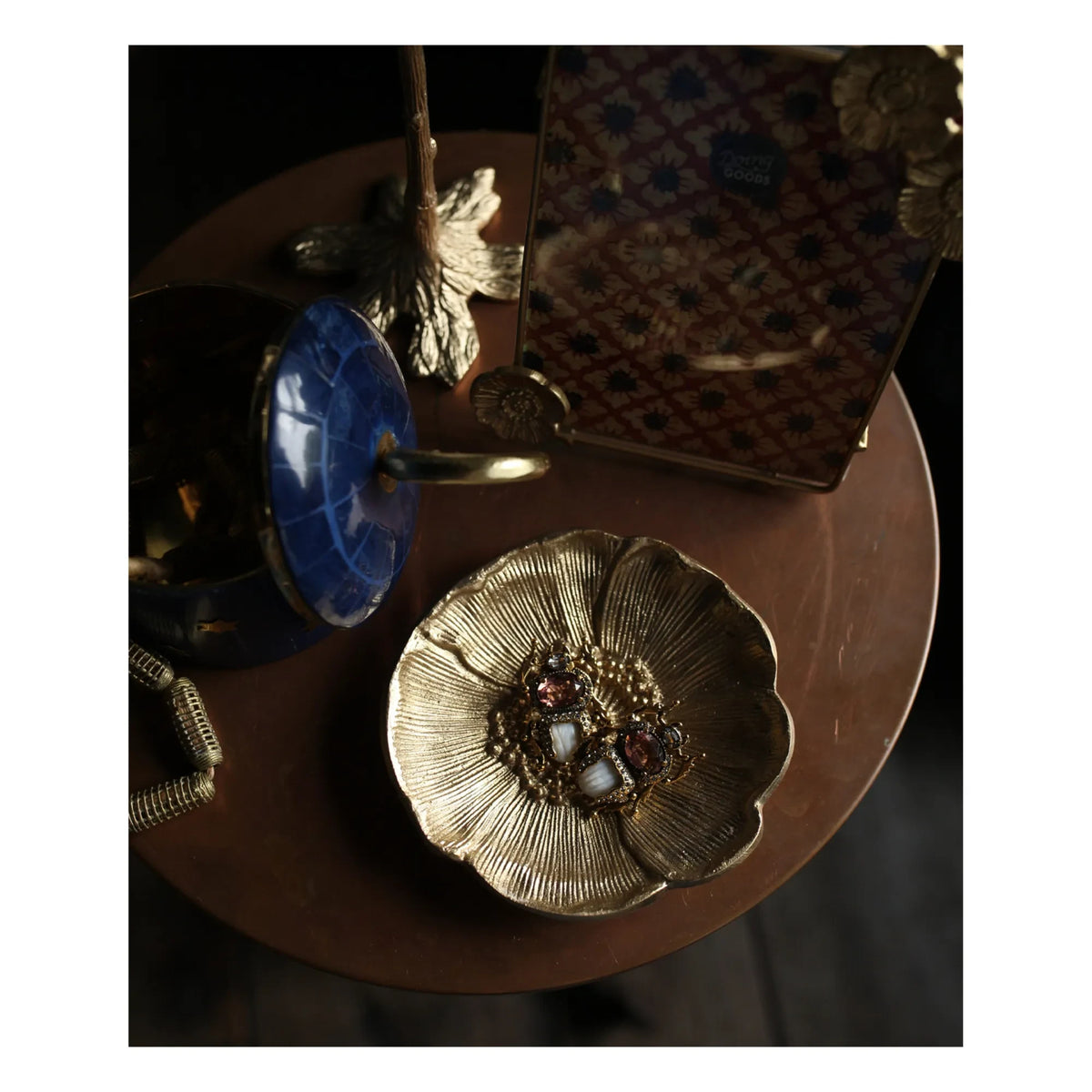 Doing Goods - Mia Dish | Golden brown