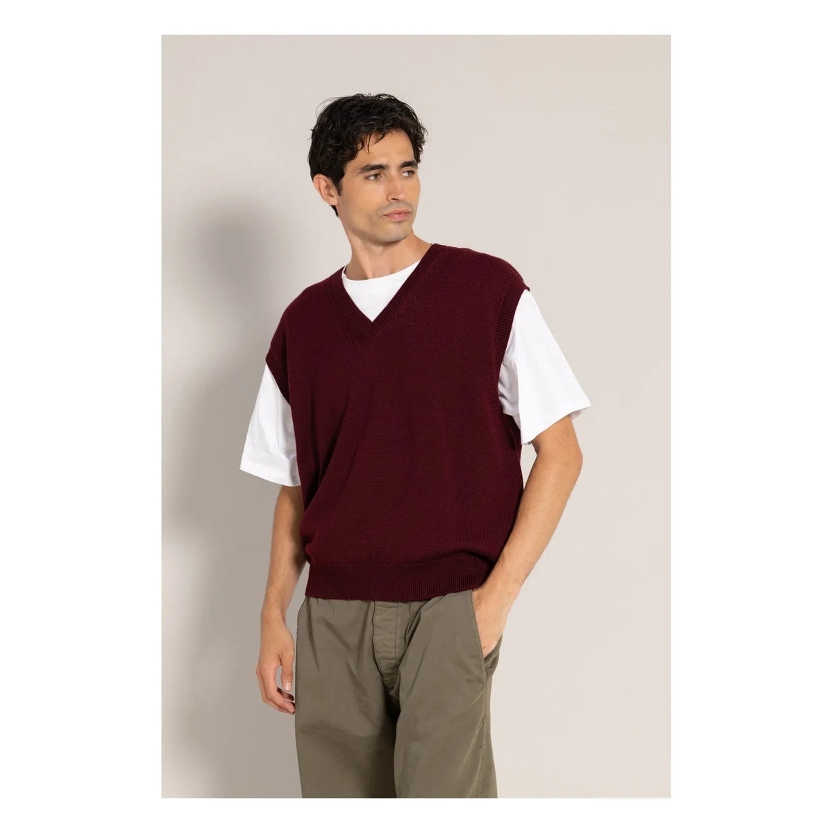 Smallable Man - Baxter Sleeveless Merino Wool Sweater | Burgundy