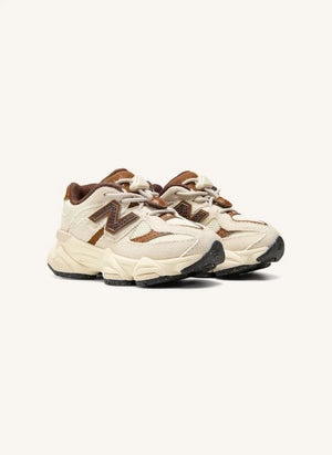 New Balance - Elastic Lace-Up Sneakers 9060 | Brown