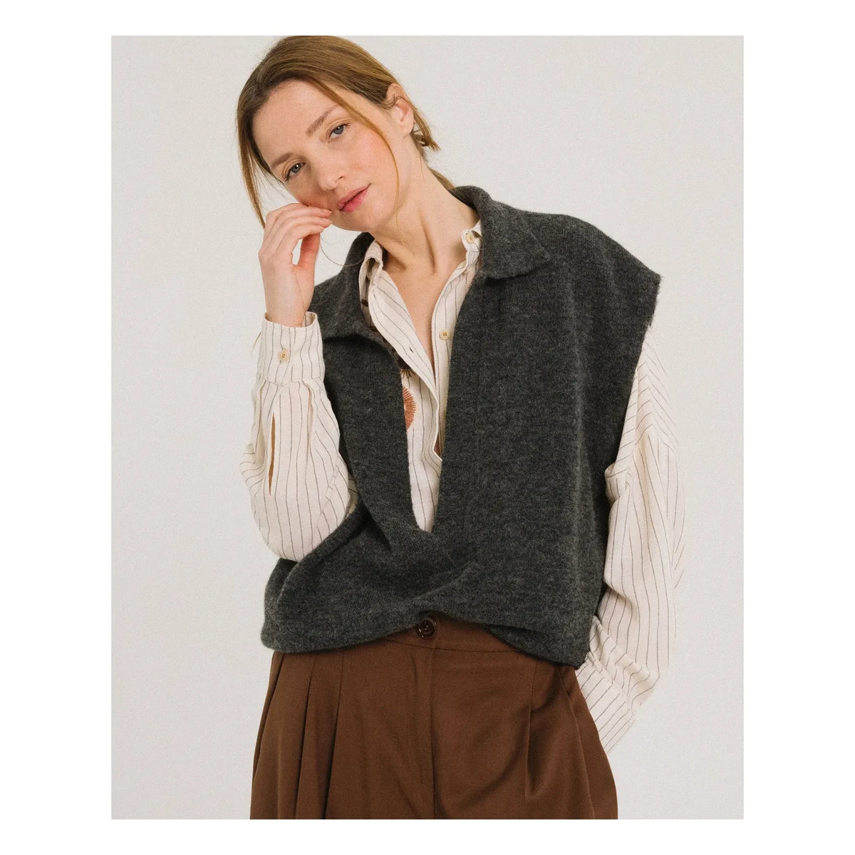 Tinsels - Uxue Sleeveless Sweater | Charcoal Grey