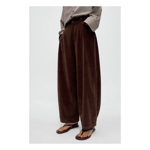 Cordera - Loose Fit Velvet Pants | Brown