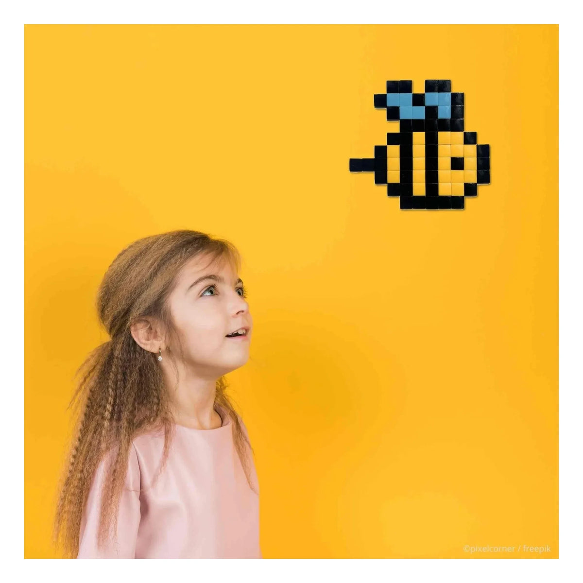 Pixel Corner - Pixel Art Kit - Save Bzzz | Yellow