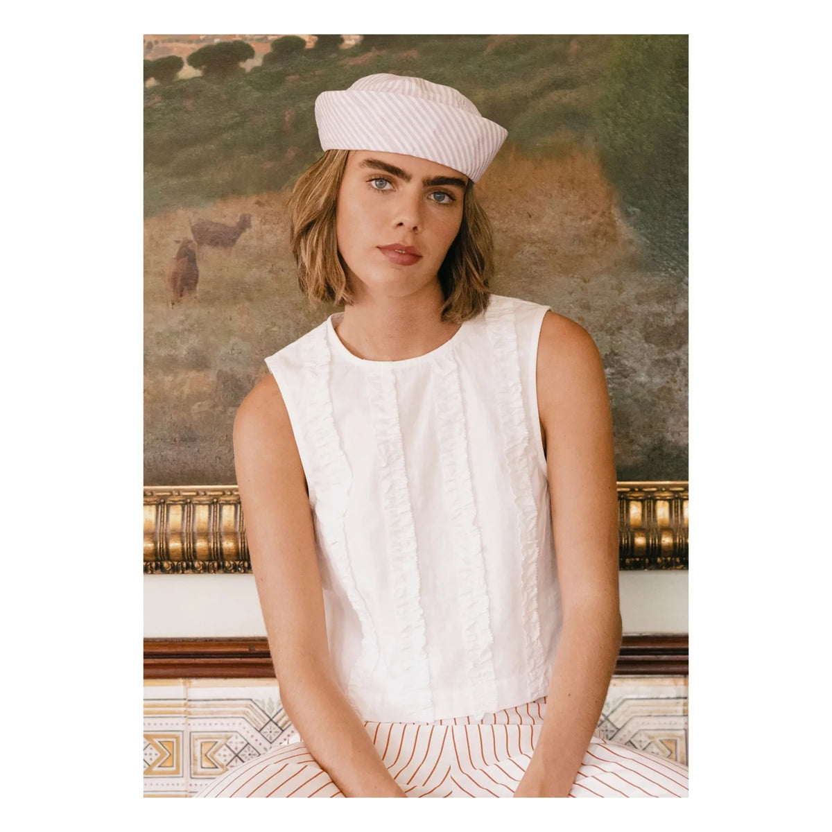The Tiny Big Sister - Cotton Top | White