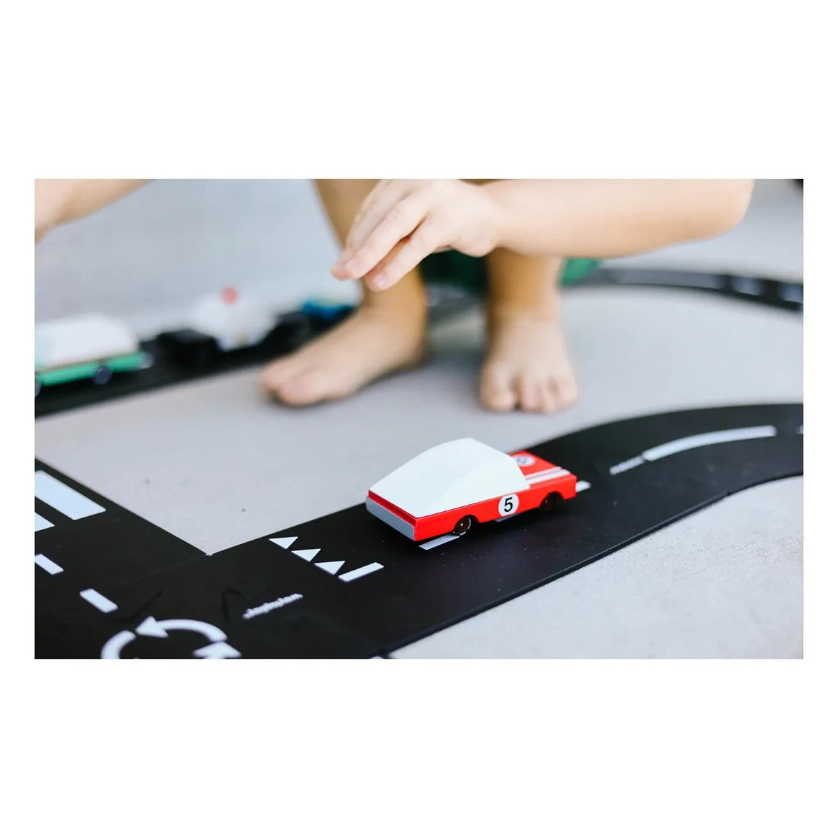 Candylab - World - Race Car