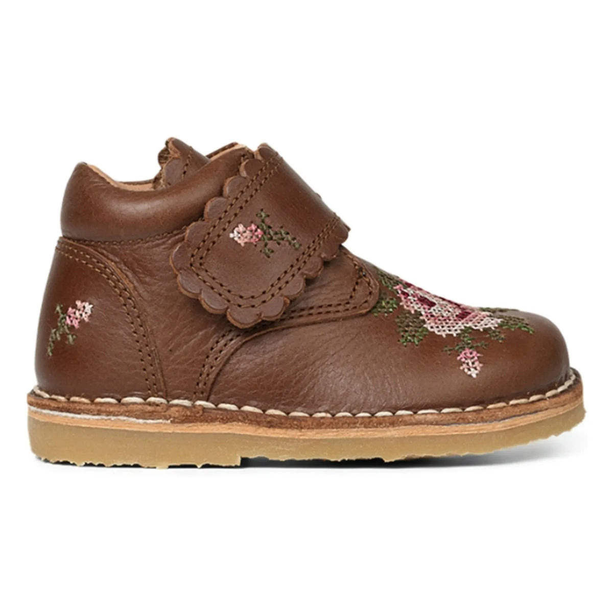 Petit Nord - Embroidered Scratched Boots Throat Flowers - Uniqua Collection | Hazel