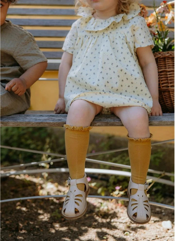 Petit Nord - Butterfly Striped Sandals | Cream