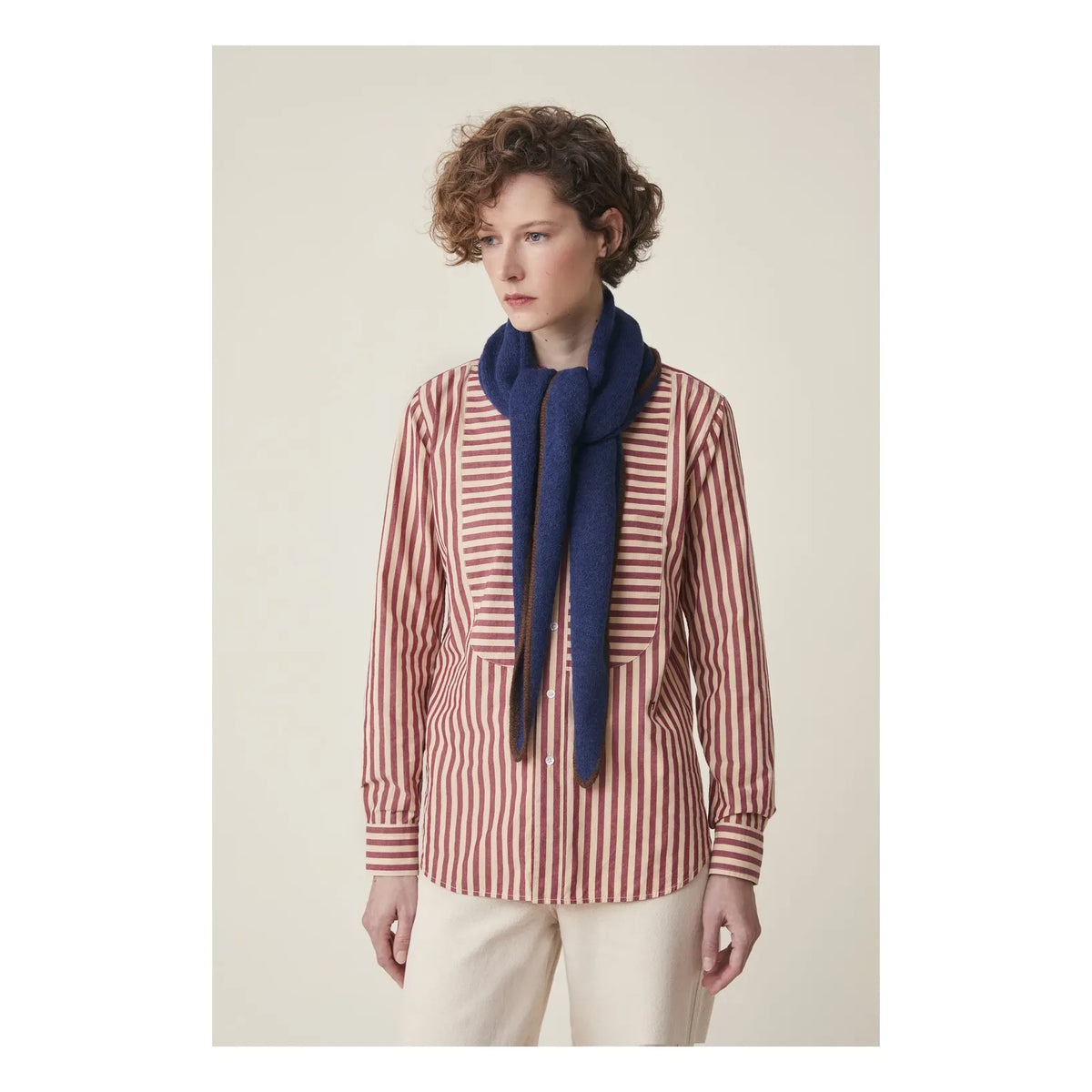 Moismont - Elly Shawl No. 218: Alpaca and Cotton | Royal Blue