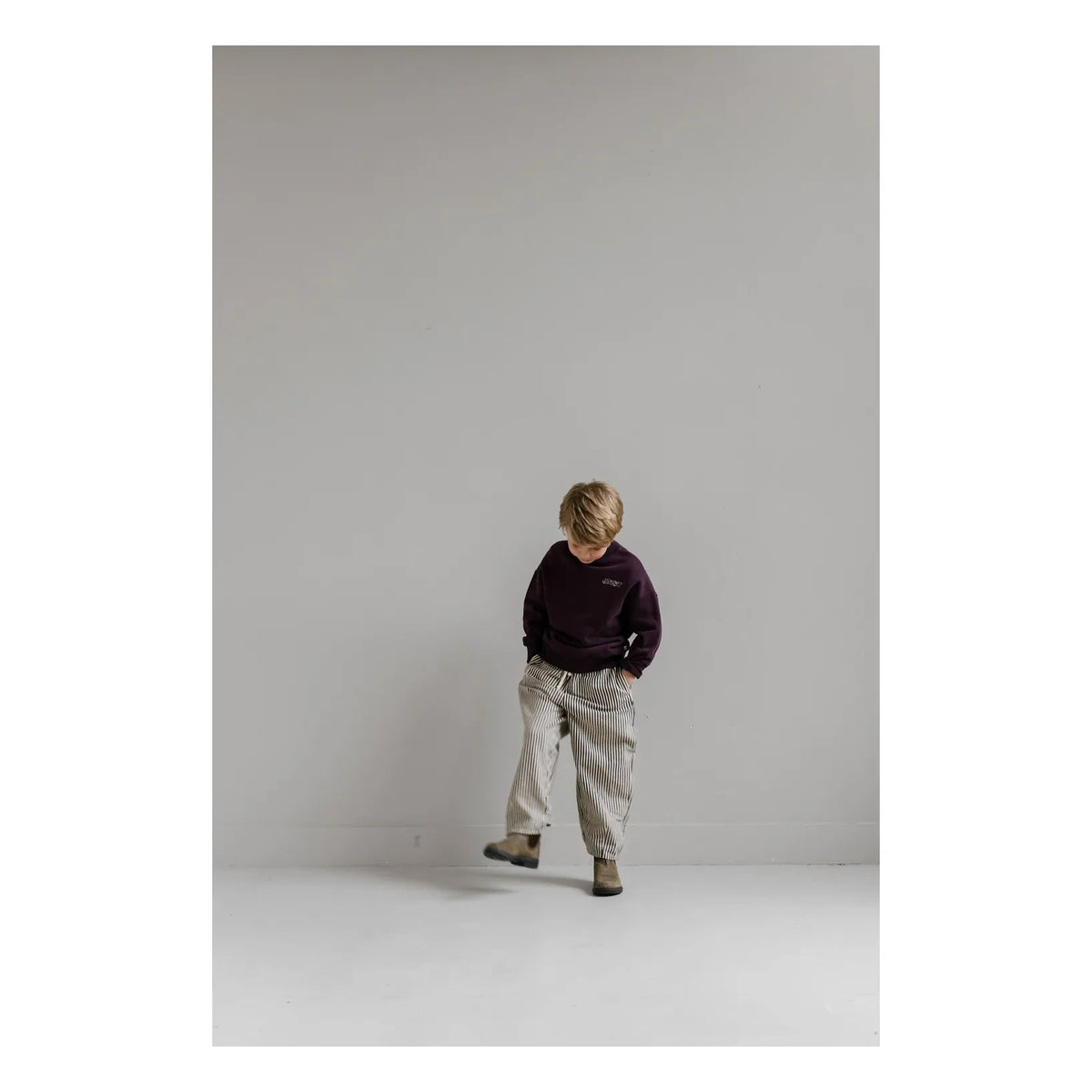 Jenest - Striped Pants | Burgundy