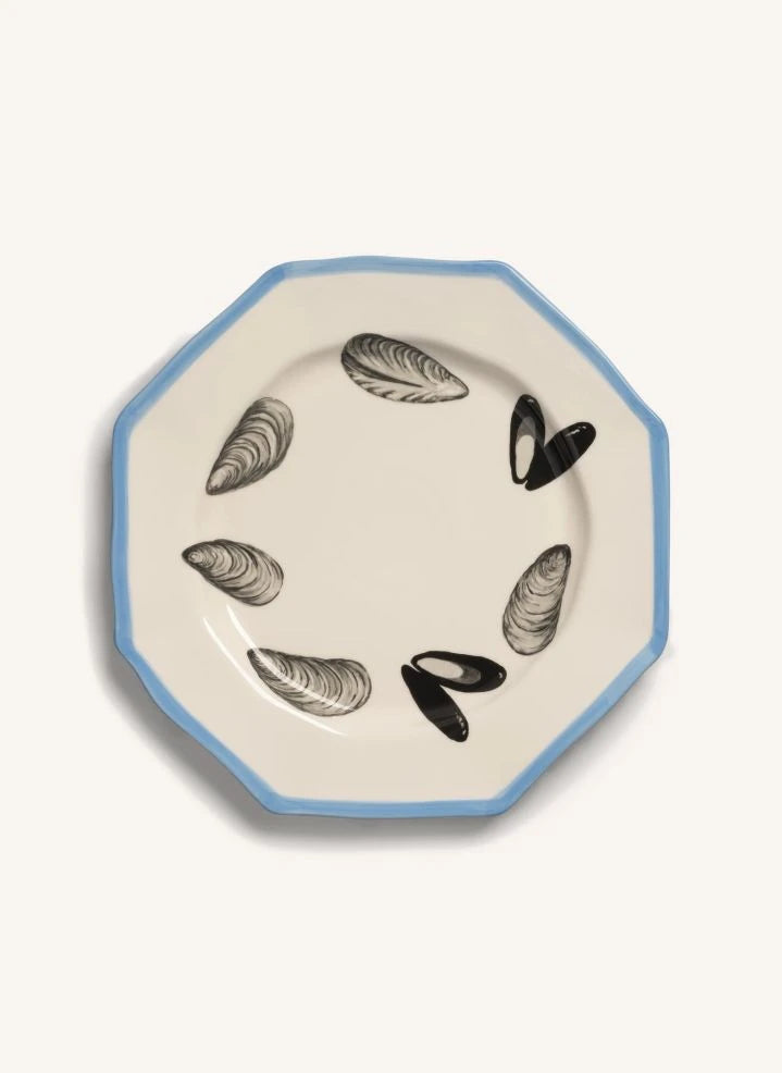 &Klevering - Seashell-patterned Blue Porcelain Plate