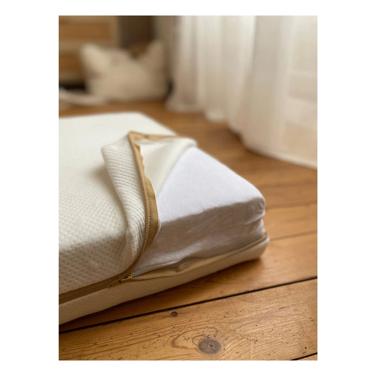 Candide - Organic Cotton Removable Cover Crib | White