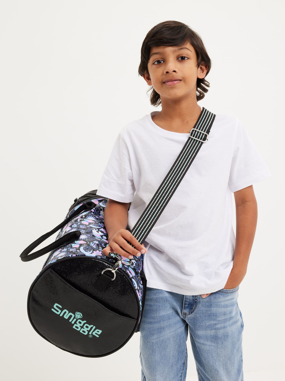 Smiggle - Super Charge 2-in-1 Weekend Bag