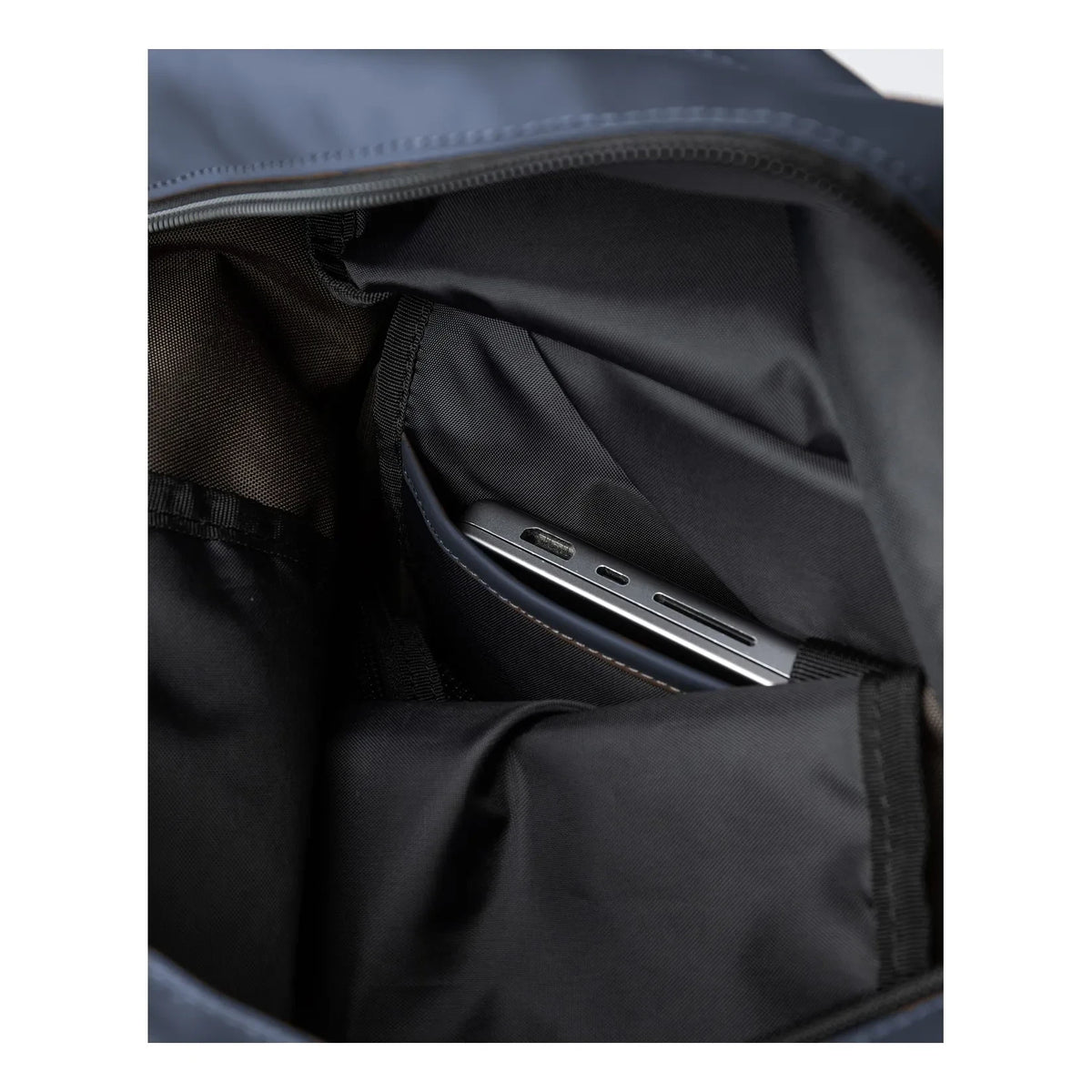 Sandqvist - Rolltop Backpack 16 | Navy