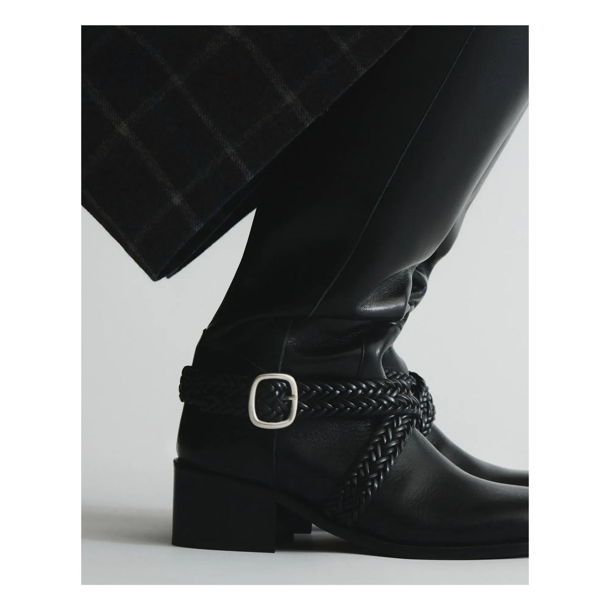Hereu - Lligada Leather Boots | Black