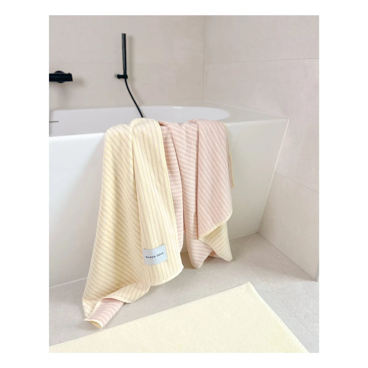 Maison Deux - Striped bath towel | Yellow