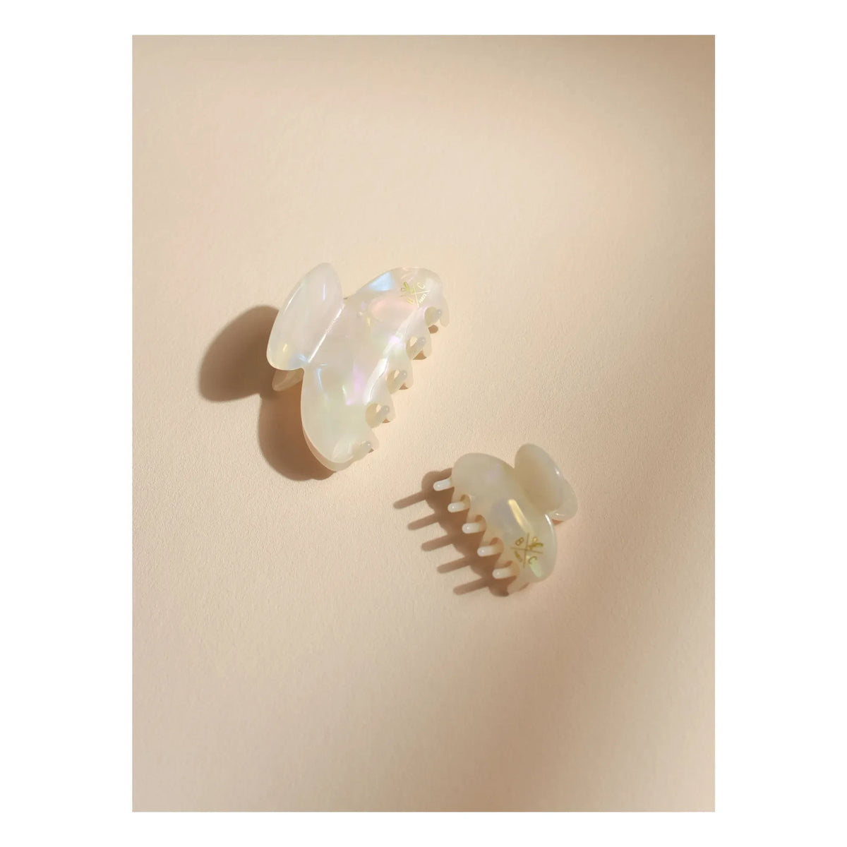 Bachca - Medium Hair Clip | Pearl